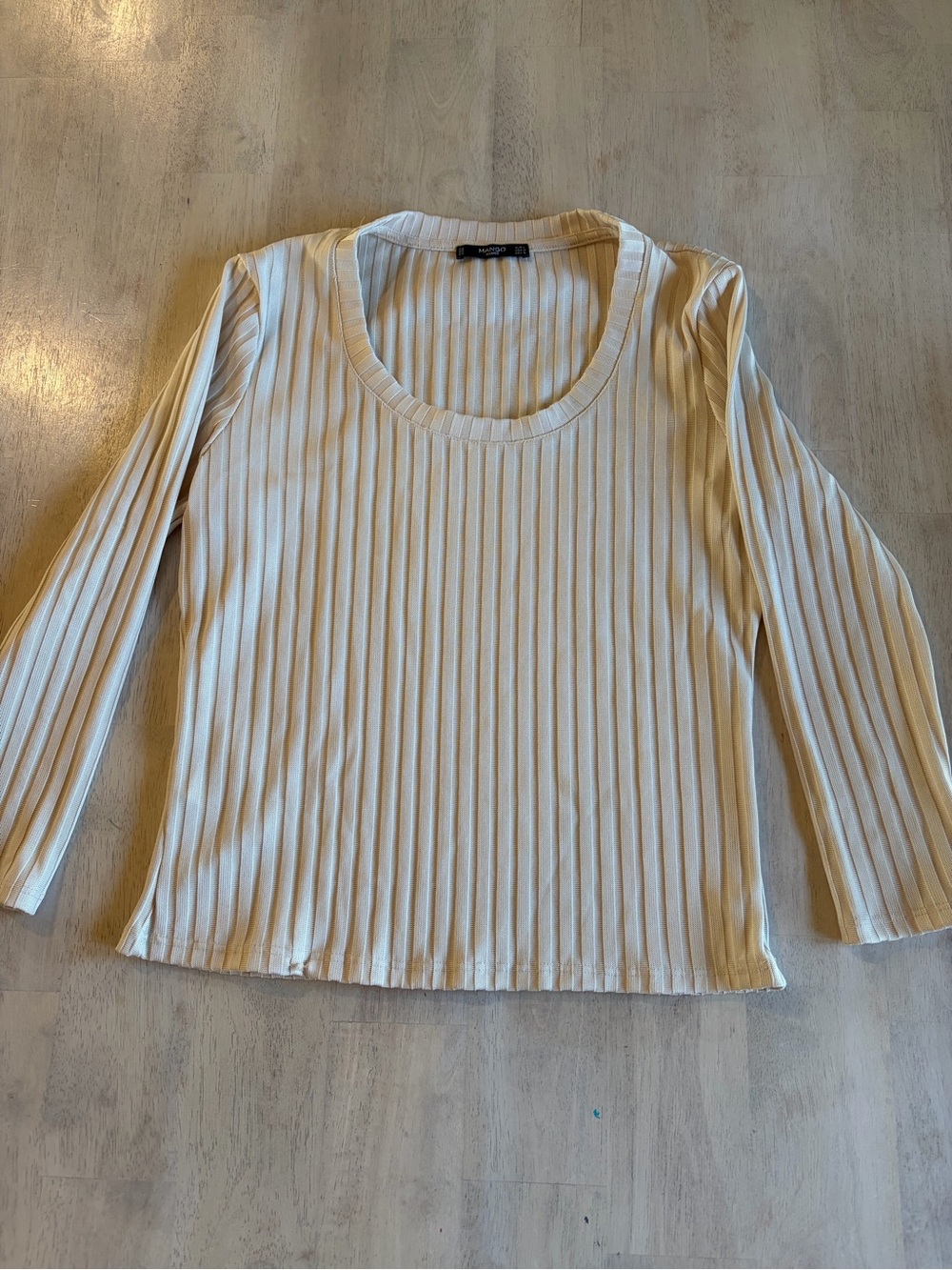 Ribbed Long-Sleeve Scoop Neck Top - Cream